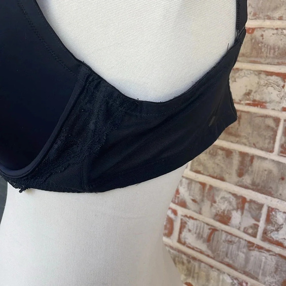 Torrid Black Lace Plunge Underwire - Picture 4 of 9